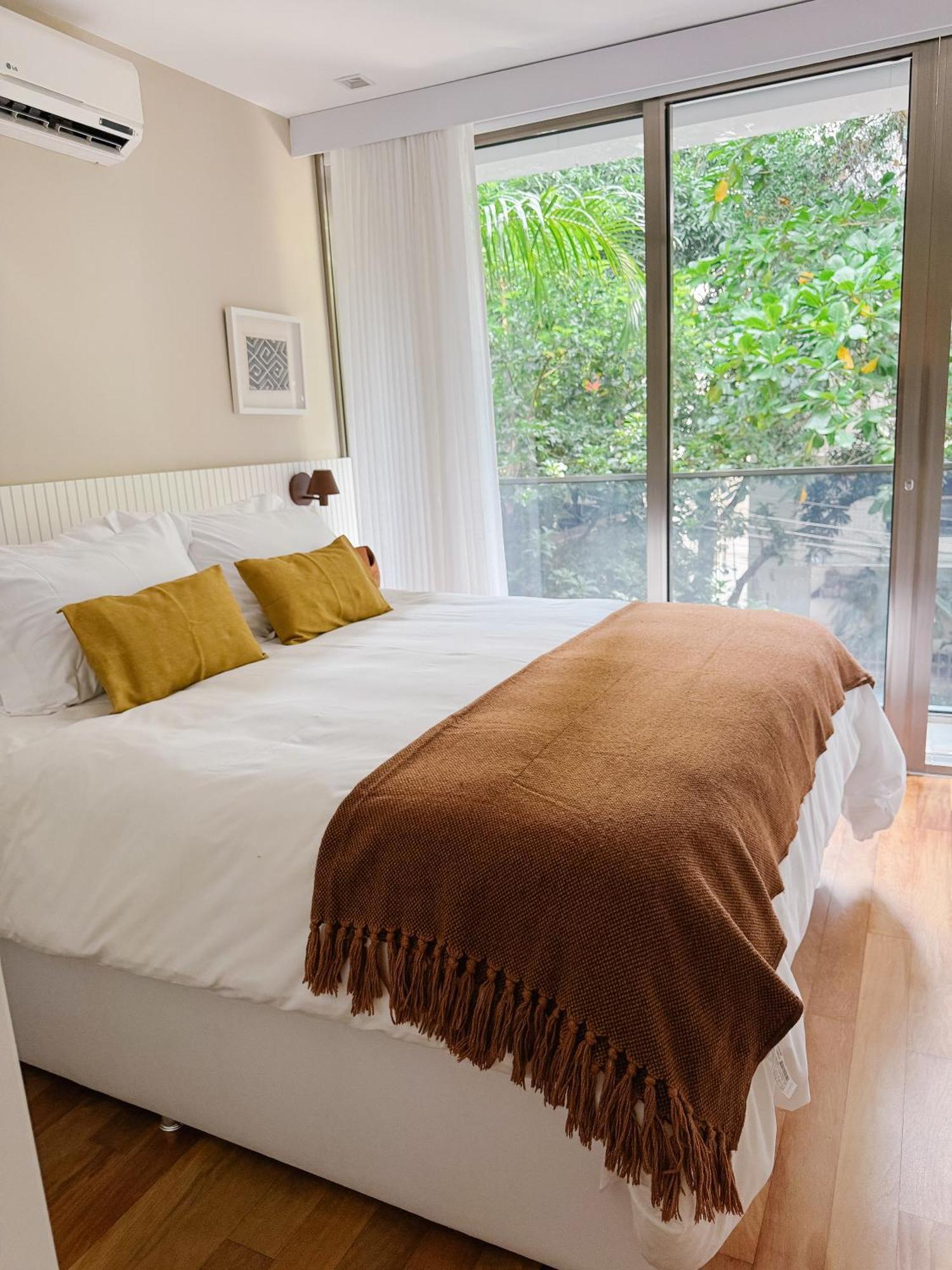 2br Heart Of Leblon With Balcony, Renovated Gem