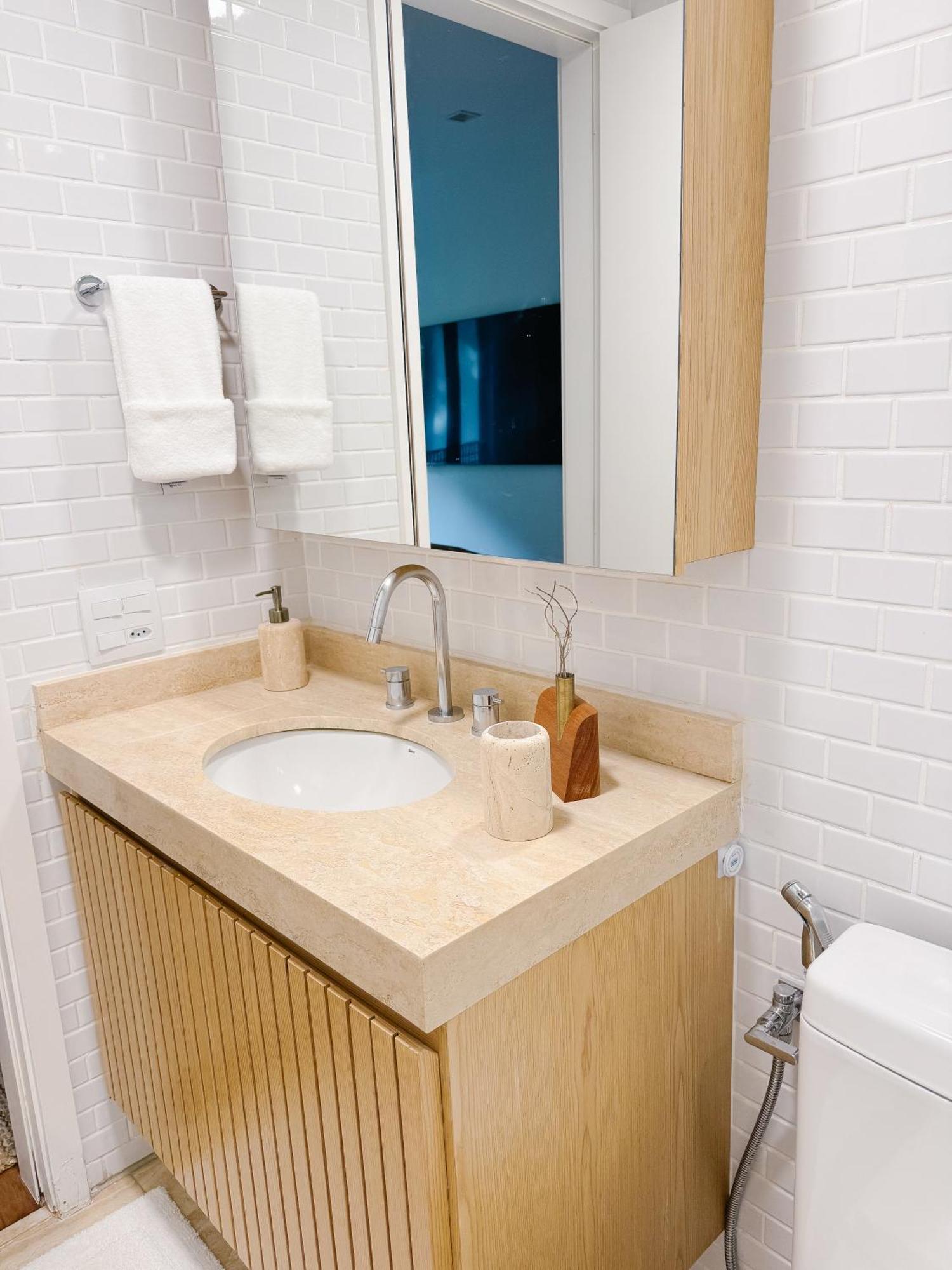 2br Heart Of Leblon With Balcony, Renovated Gem